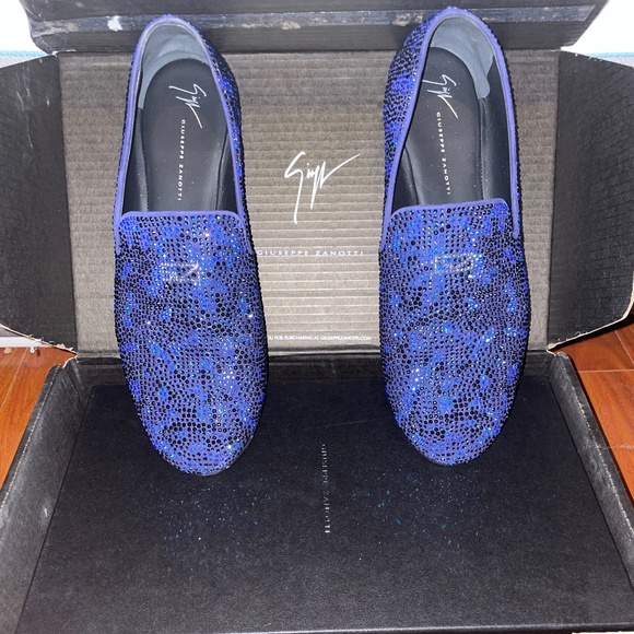 Giuseppe Zanotti main image 4